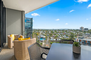 Emporium BnbHaven Wide 38